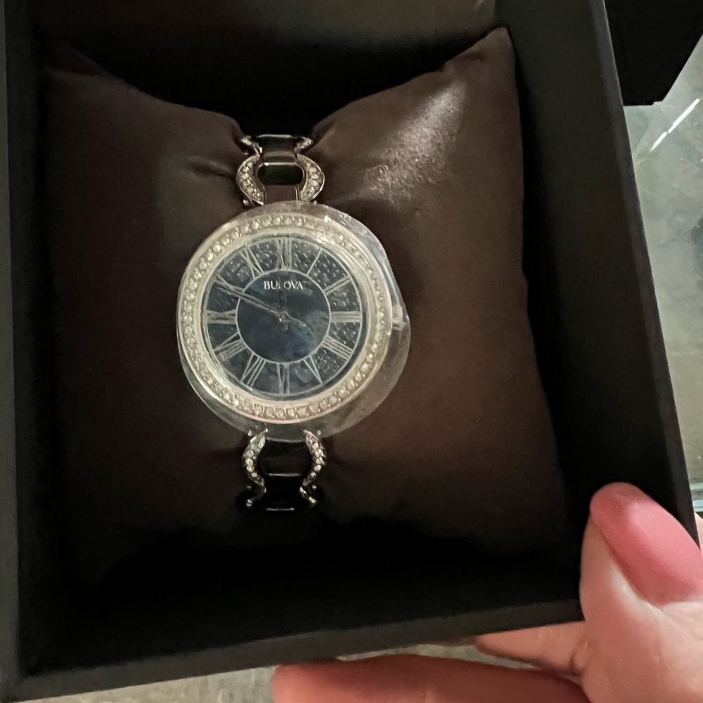 BNIB Bulova Blue/Crystal dial Silver Watch